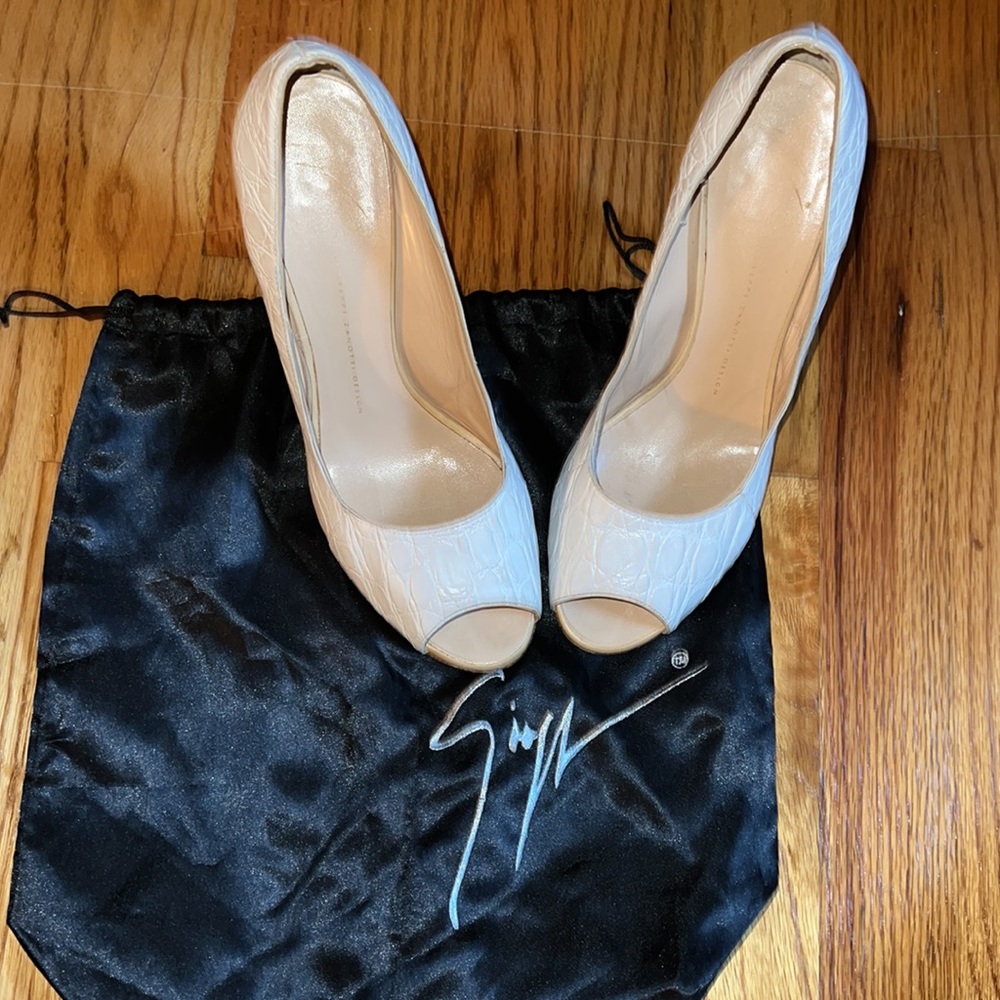 Giuseppe Zanotti Python Snakeskin Peep Toe Heels … - image 6